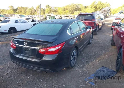 2017 Nissan Altima 2.5 Sl z USA, uszkodzony, nr VIN 1N4AL3AP1HC278043